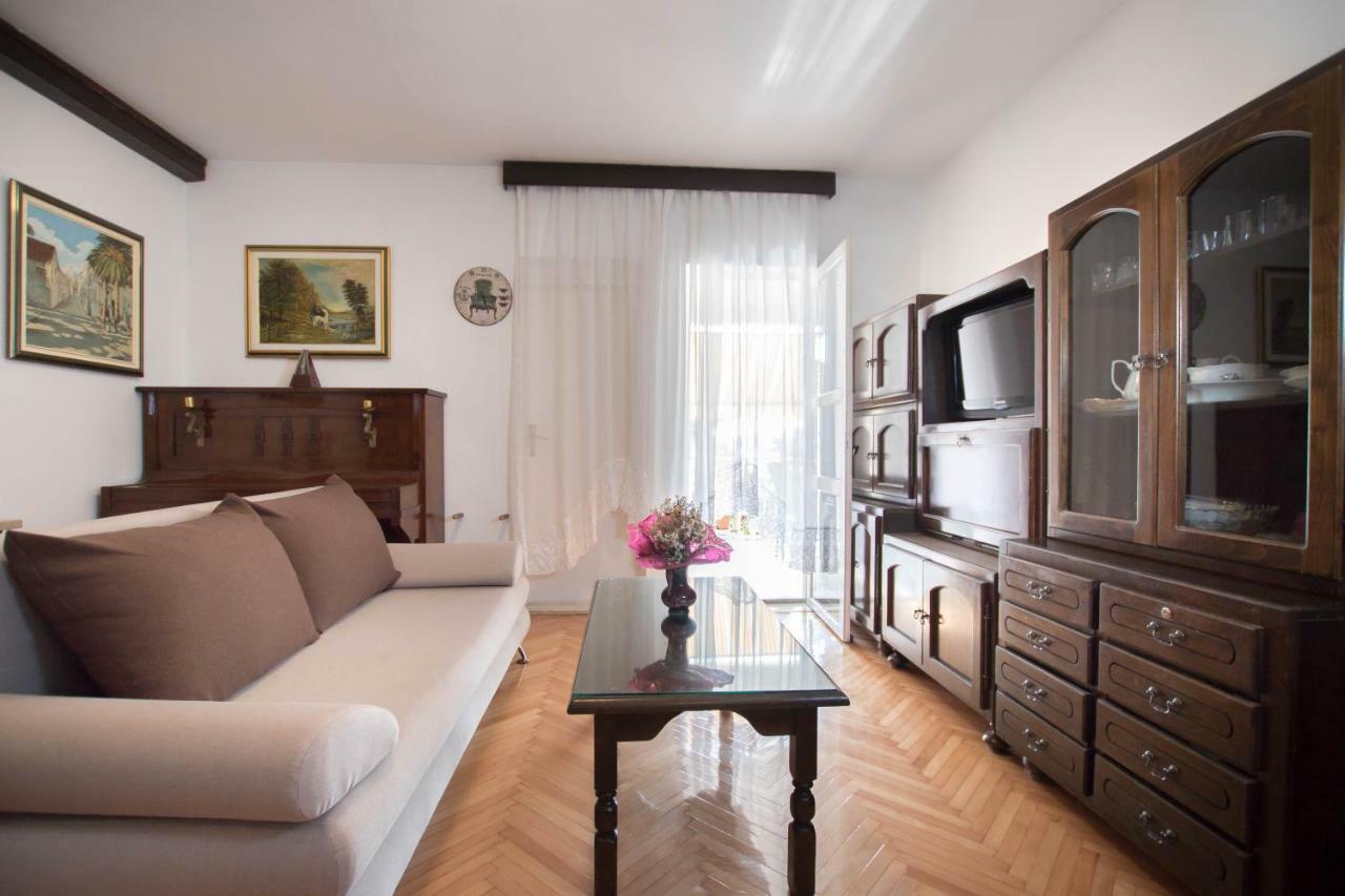 Apartment Cherie Trogir Extérieur photo
