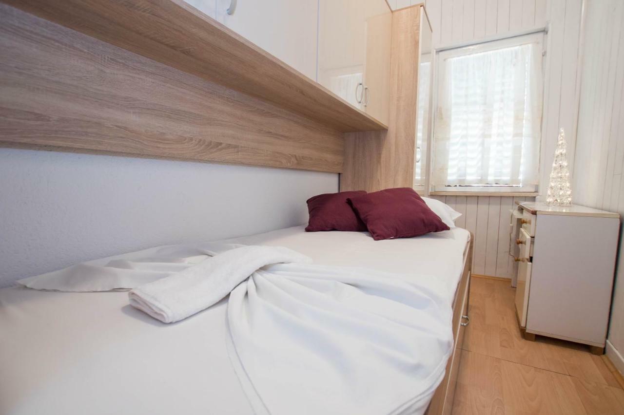 Apartment Cherie Trogir Extérieur photo